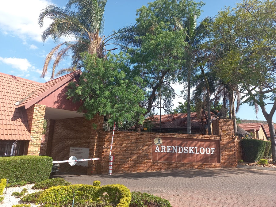 3 Bedroom Property for Sale in Safari Gardens North West